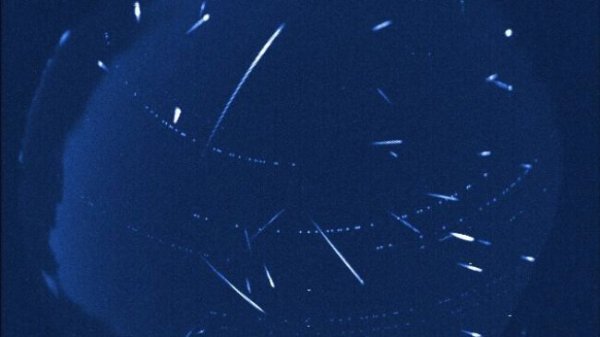 Метеорный дождь может возникнуть из-за кометы столетия