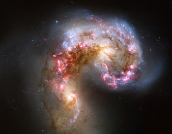Шесть «галактик-медуз» обнаружено астрономами