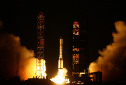 Байконур: Для запуска спутника «Интелсат-22» начата сборка головной части ракеты «Протон-М»